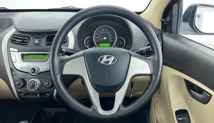 2016 Hyundai Eon SPORTZ, Petrol, Manual, 45,894 km, Steering Wheel Close Up