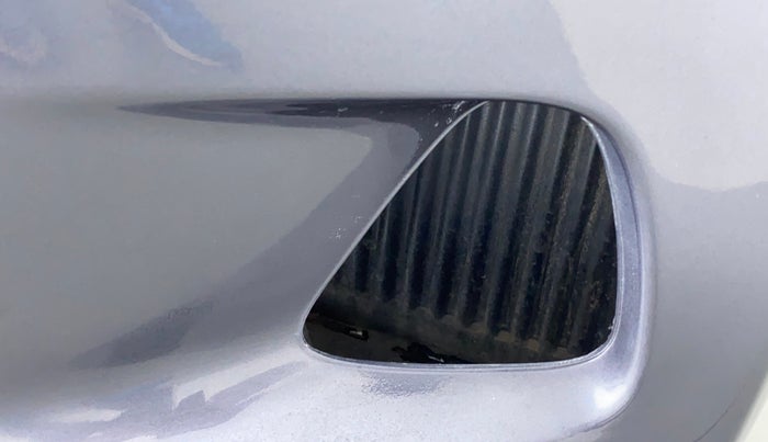 2016 Hyundai Eon SPORTZ, Petrol, Manual, 45,894 km, Left fog light - Missing