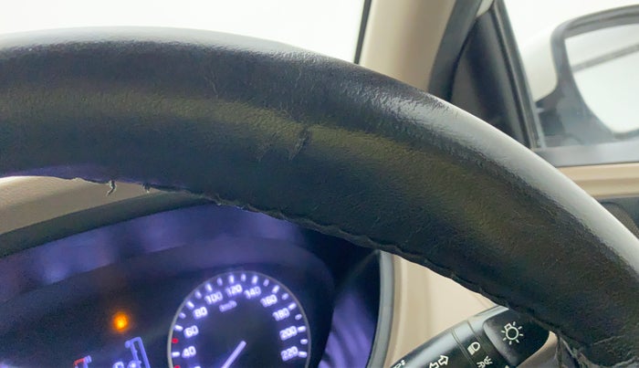 2016 Hyundai Elite i20 MAGNA 1.2, Petrol, Manual, 43,099 km, Steering wheel - Steering cover is minor torn