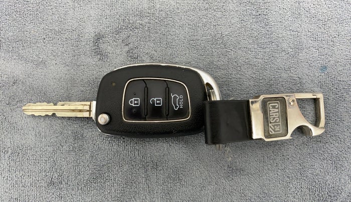 2016 Hyundai Elite i20 MAGNA 1.2, Petrol, Manual, 43,099 km, Key Close Up