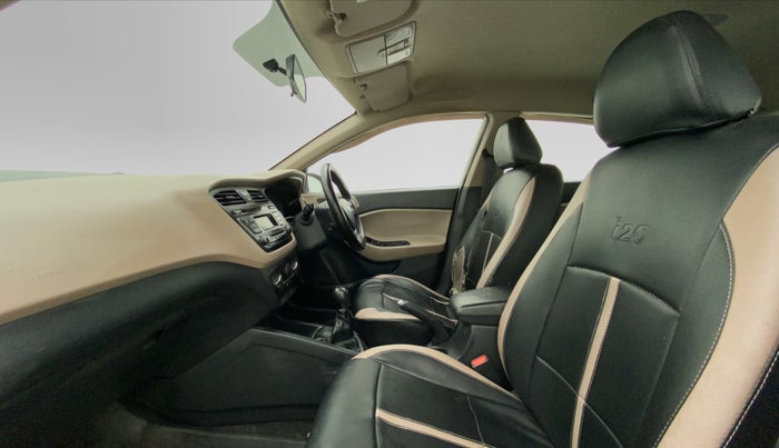 2016 Hyundai Elite i20 MAGNA 1.2, Petrol, Manual, 43,099 km, Right Side Front Door Cabin