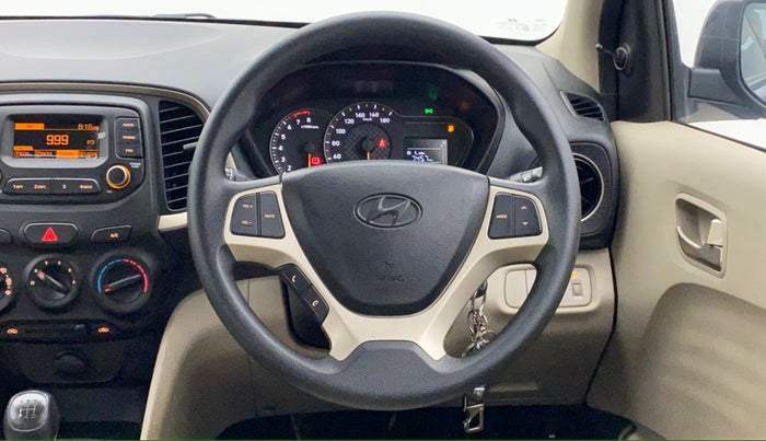 2019 Hyundai NEW SANTRO 1.1 MAGNA MT, Petrol, Manual, 10,304 km, Steering Wheel Close-up