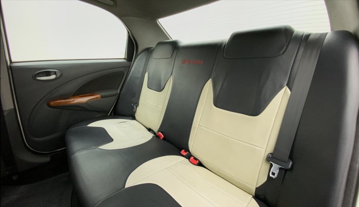 2012 Toyota Etios VD, Diesel, Manual, 95,842 km, Right Side Rear Door Cabin
