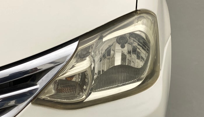 2012 Toyota Etios VD, Diesel, Manual, 95,842 km, Left headlight - Faded