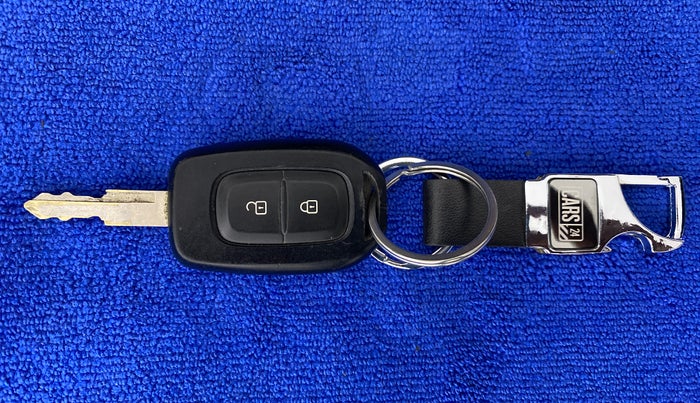 2018 Datsun Redi Go T (O), Petrol, Manual, 11,160 km, Key Close Up