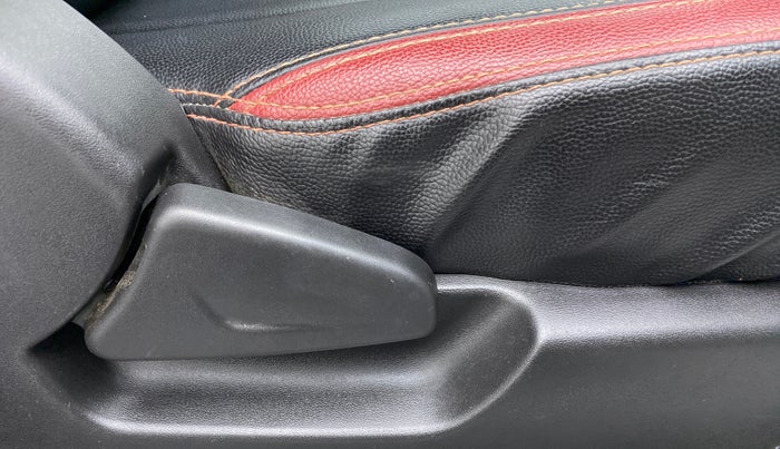 2018 Datsun Redi Go T (O), Petrol, Manual, 11,160 km, Driver Side Adjustment Panel