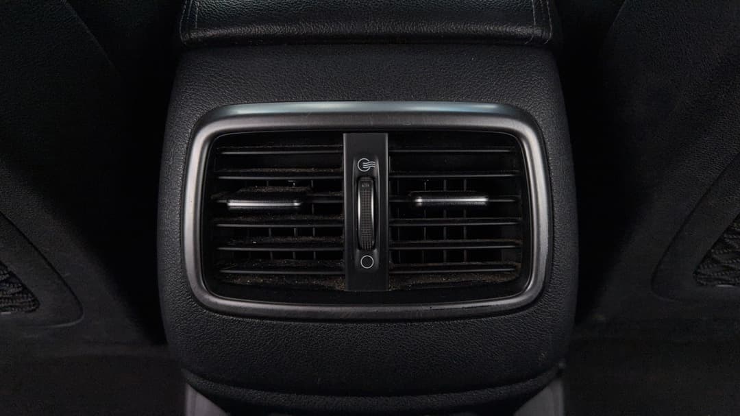 Rear A/C Vent