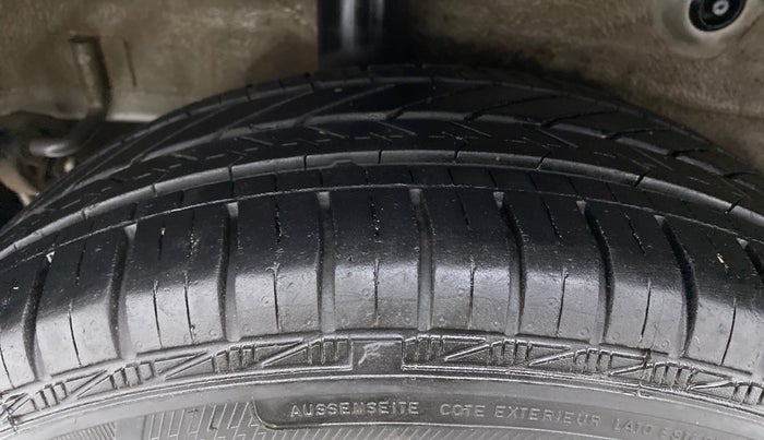 2019 Maruti Celerio VXI d, Petrol, Manual, 13,289 km, Right Rear Tyre Tread