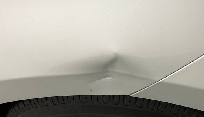 2018 Maruti Swift VXI AMT, Petrol, Automatic, 56,410 km, Right fender - Slightly dented