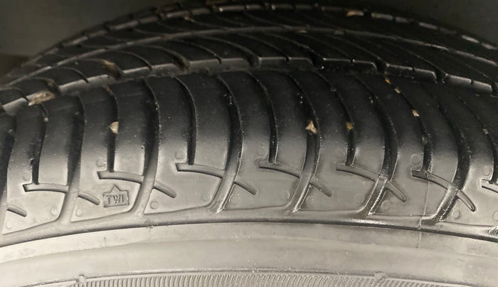 2018 Nissan Micra Active XV S, Petrol, Manual, 20,687 km, Right Rear Tyre Tread