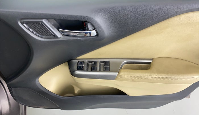 2016 Honda City VX MT DIESEL, Diesel, Manual, 50,467 km, Driver Side Door Panels Control