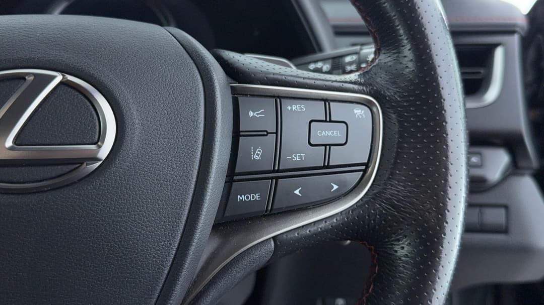 2019 Lexus Ux200 F Sport, Automatic, 50583 km, Cruise Control
