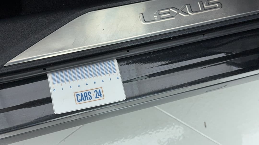 2019 Lexus Ux200 F Sport, Automatic, 50583 km, Door Sills Front RHS Scratch