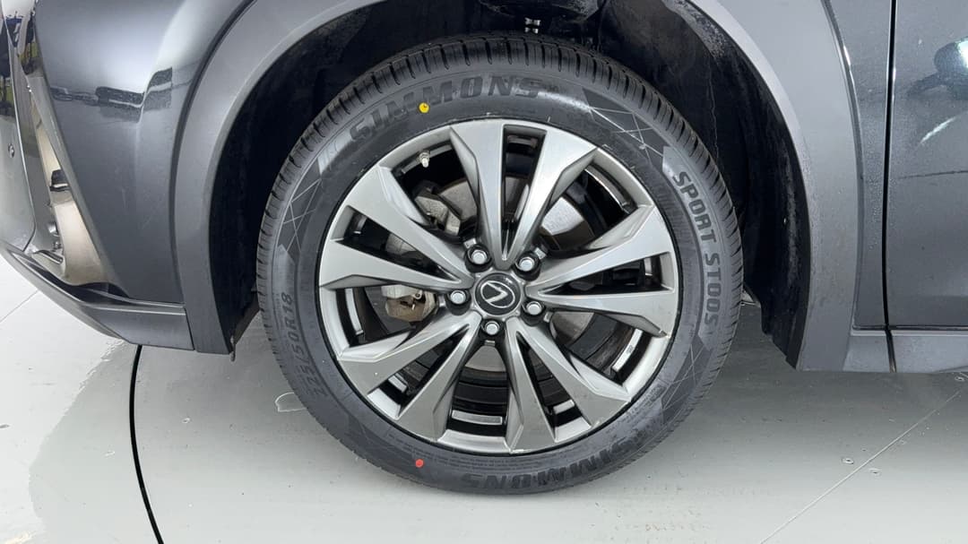 2019 Lexus Ux200 F Sport, Automatic, 50583 km, Left Front Wheel