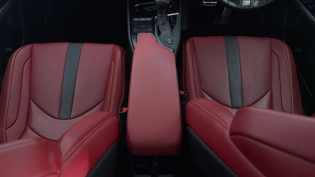 2019 Lexus Ux200 F Sport, Automatic, 50583 km, Center Console