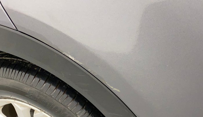 2016 Hyundai Creta SX PLUS 1.6 PETROL, Petrol, Manual, 1,05,587 km, Right rear door - Minor scratches