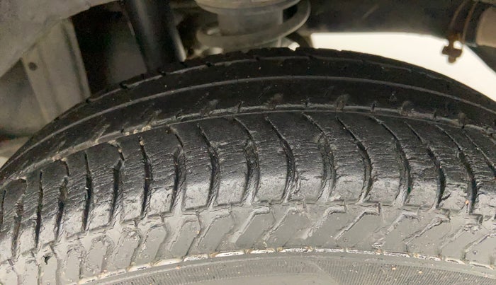2016 Maruti Alto K10 VXI, Petrol, Manual, 35,123 km, Left Rear Tyre Tread