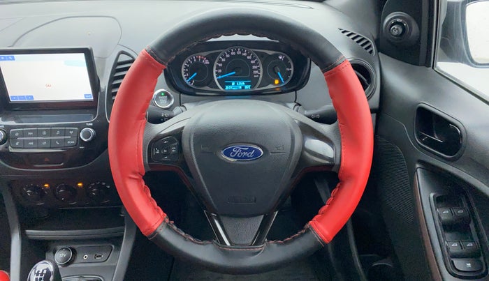 2020 Ford FREESTYLE TITANIUM 1.2 TI-VCT MT, Petrol, Manual, 16,900 km, Steering Wheel Close Up