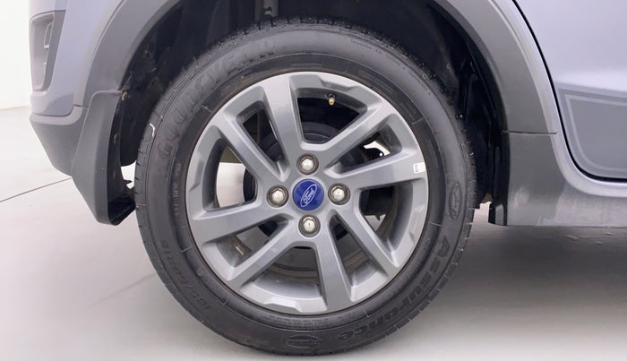 2020 Ford FREESTYLE TITANIUM 1.2 TI-VCT MT, Petrol, Manual, 16,900 km, Right Rear Wheel