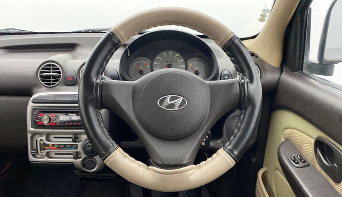 2011 Hyundai Santro Xing GL PLUS, Petrol, Manual, 57,673 km, Steering Wheel Close Up