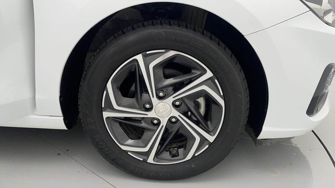 2021 Hyundai i30 i30, Automatic, 35584 km, Right Front Wheel