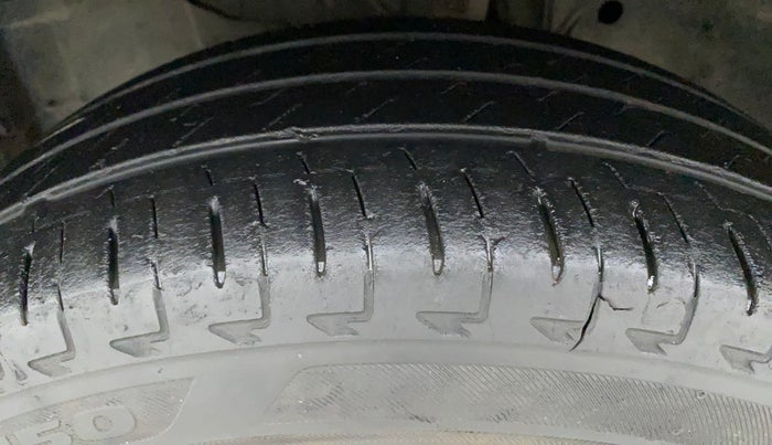 2019 Honda Amaze 1.2L I-VTEC S, Petrol, Manual, 25,585 km, Left Front Tyre Tread