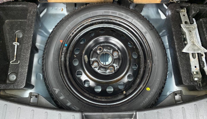 2014 Maruti Wagon R 1.0 VXI, Petrol, Manual, 1,14,527 km, Spare Tyre