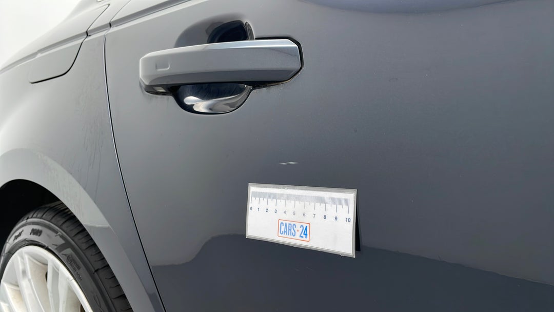 Doors Rear RHS Scratch