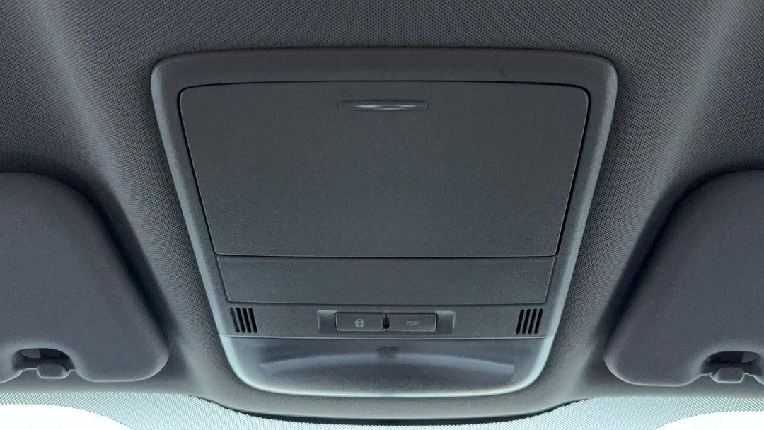 On-Roof Controls/Sunglass holder