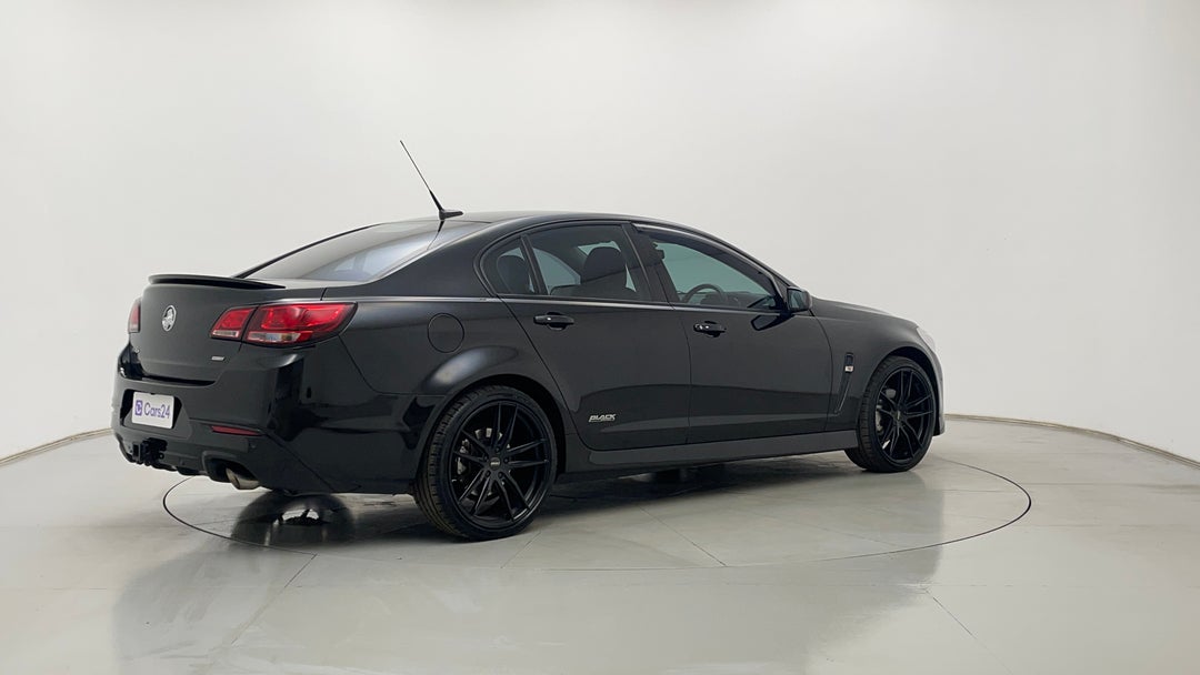 Right Back Diagonal (45- Degree) View