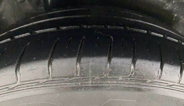 2018 Honda City V MT PETROL, Petrol, Manual, 71,080 km, Right Rear Tyre Tread