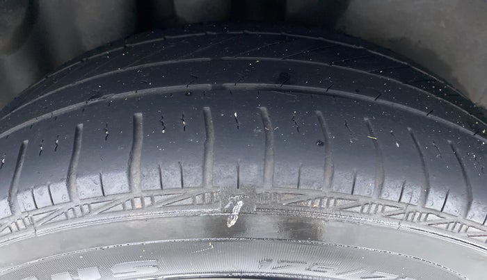 2019 Volkswagen Ameo TRENDLINE 1.5, Diesel, Manual, 48,652 km, Right Rear Tyre Tread
