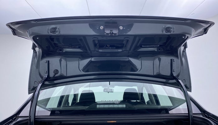 2019 Volkswagen Ameo TRENDLINE 1.5, Diesel, Manual, 48,652 km, Boot Door Open