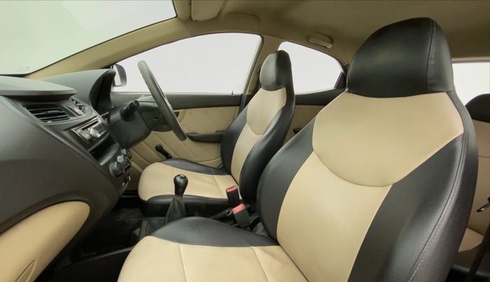 2014 Hyundai Eon D-LITE+, Petrol, Manual, 52,594 km, Right Side Front Door Cabin