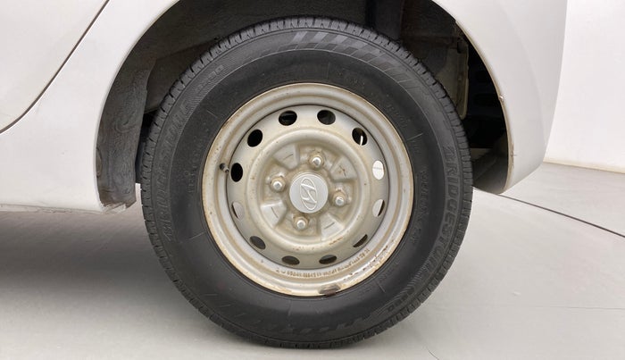 2014 Hyundai Eon D-LITE+, Petrol, Manual, 52,594 km, Left Rear Wheel