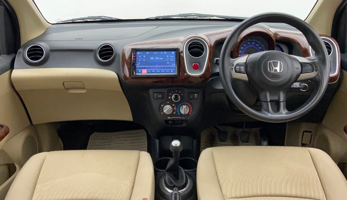 2014 Honda Mobilio 1.5 V OPT. I VTEC, Petrol, Manual, 70,926 km, Dashboard View