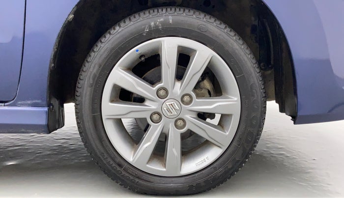 2015 Maruti Wagon R Stingray VXI, Petrol, Manual, 8,732 km, Right Front Wheel