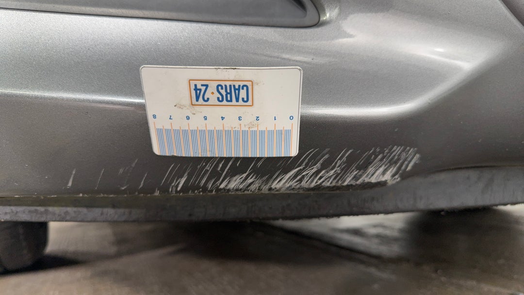 Bumper Front Scratch