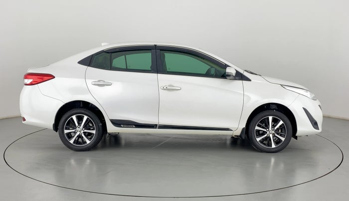 2020 Toyota YARIS G MT, Petrol, Manual, 37,386 km, Right Side View