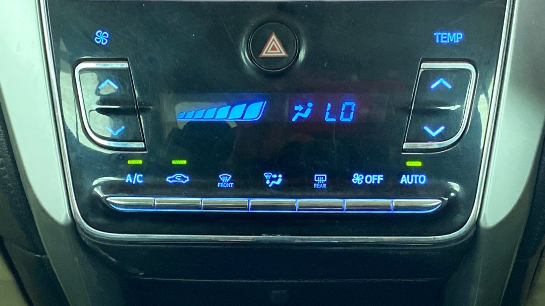 Automatic Climate Control 
