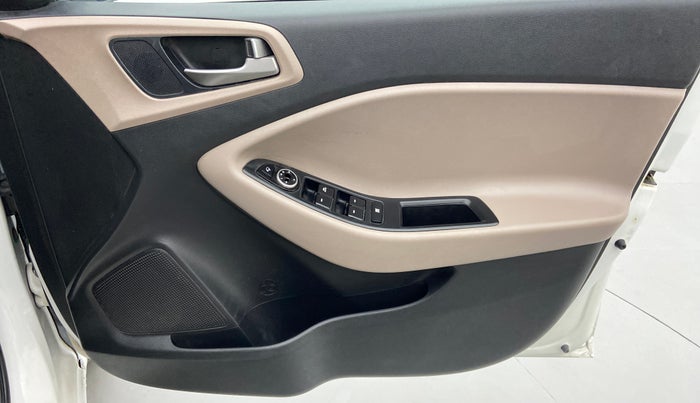 2015 Hyundai Elite i20 ASTA 1.2, Petrol, Manual, 34,963 km, Driver Side Door Panels Control