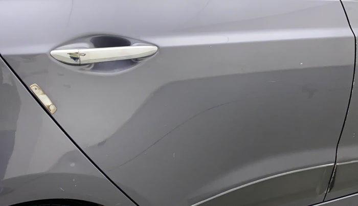 2014 Hyundai Grand i10 SPORTZ 1.2 KAPPA VTVT, Petrol, Manual, 1,25,412 km, Right rear door - Slightly dented