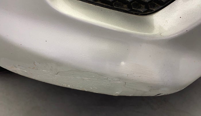 2014 Datsun Go T, Petrol, Manual, 30,322 km, Front bumper - Paint has minor damage