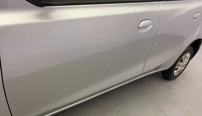 2014 Datsun Go T, Petrol, Manual, 30,322 km, Front passenger door - Minor scratches