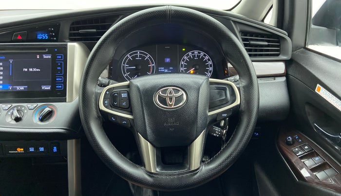 2020 Toyota Innova Crysta 2.4 GX AT 7 STR, Diesel, Automatic, 77,352 km, Steering Wheel Close Up
