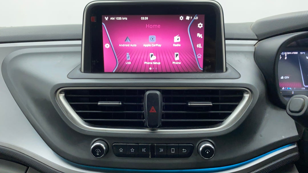 Infotainment System 