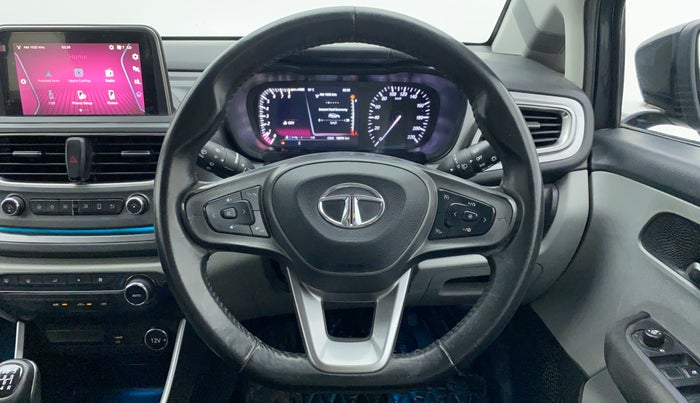 2020 Tata ALTROZ XZ 1.2, Petrol, Manual, 18,728 km, Steering Wheel Close Up