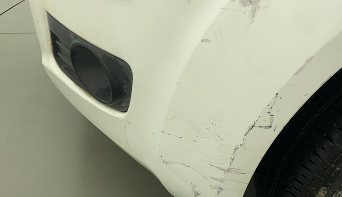 2012 Maruti Ritz ZXI, Petrol, Manual, 46,825 km, Front bumper - Minor scratches