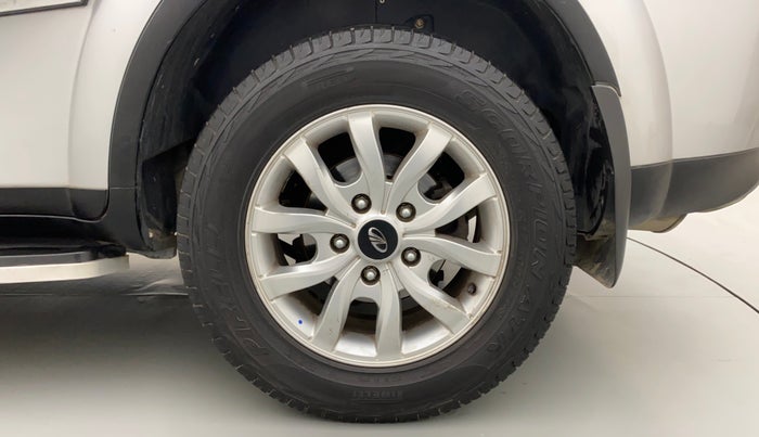 2018 Mahindra XUV500 W9, Diesel, Manual, 60,862 km, Left Rear Wheel