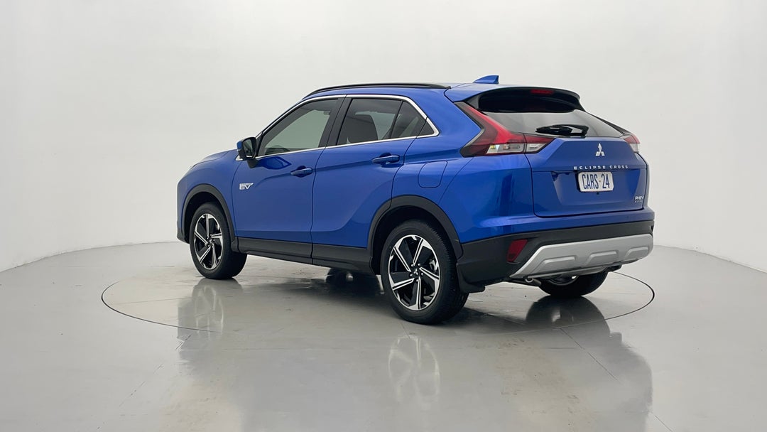 Left Back Diagonal (45- Degree) View